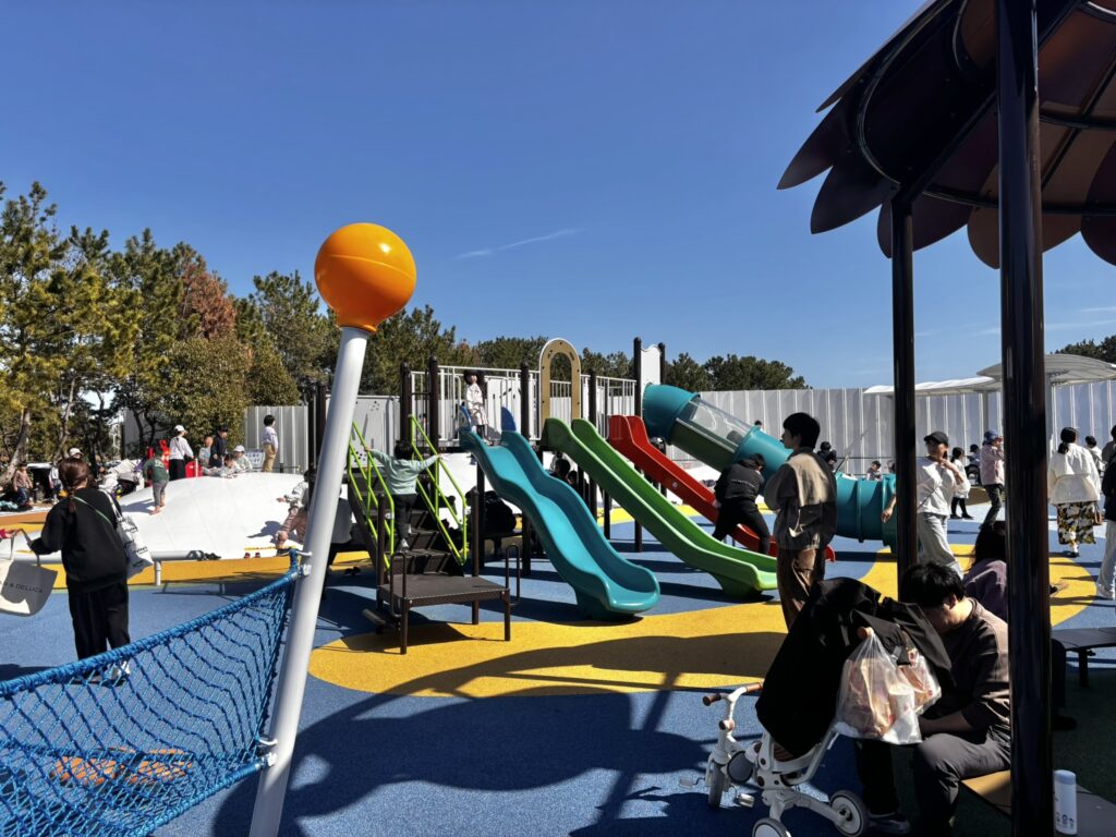 きららんどの遊具の写真