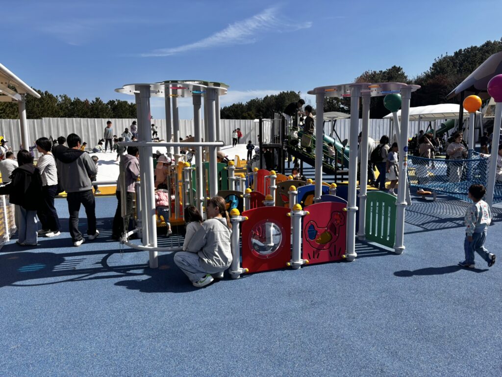 きららんどの遊具の写真