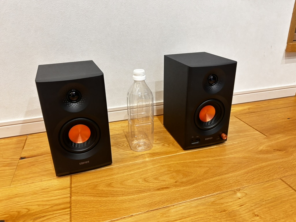 EDIFIRE MR3 スピーカー本体のサイズ比較